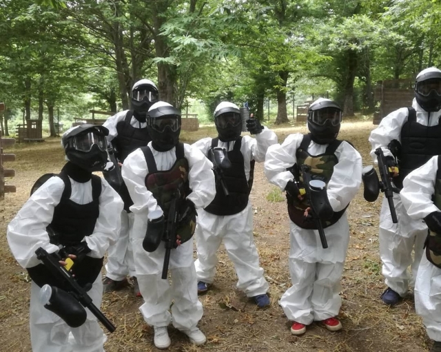  partida de paintball en el bosque de sersale 