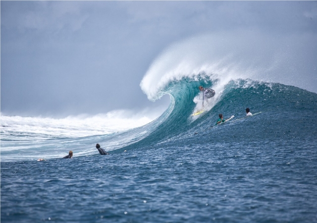  expérience de surf dans la mer Tyrrhénienne 