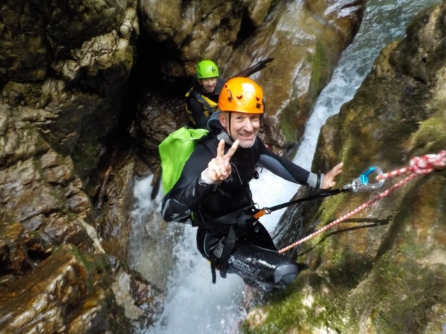  Canyoning Together 