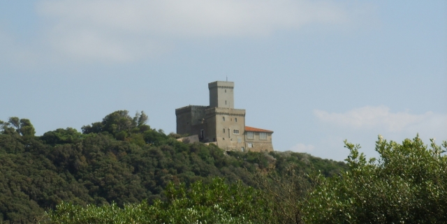  桑尼诺城堡参观 