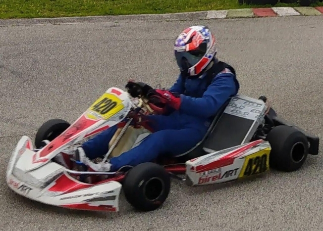 Kart fahren 