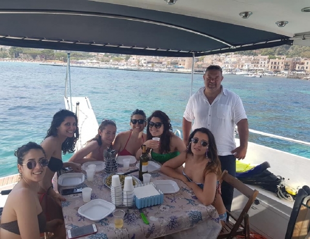 p-76951-si-pranza-a-capo-zafferano1648546872_16485468929602.jpg