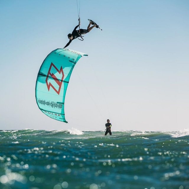  kitesurf plage d'Isuledda