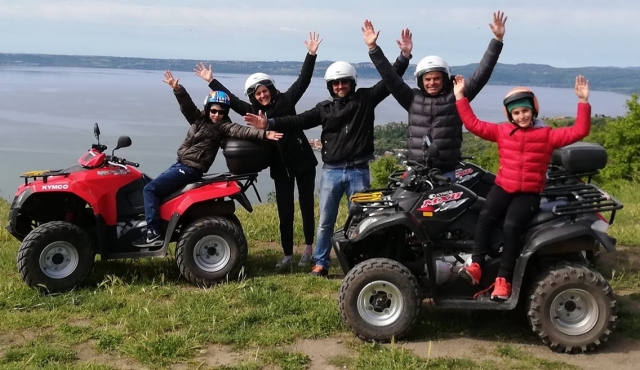  famille en quads 