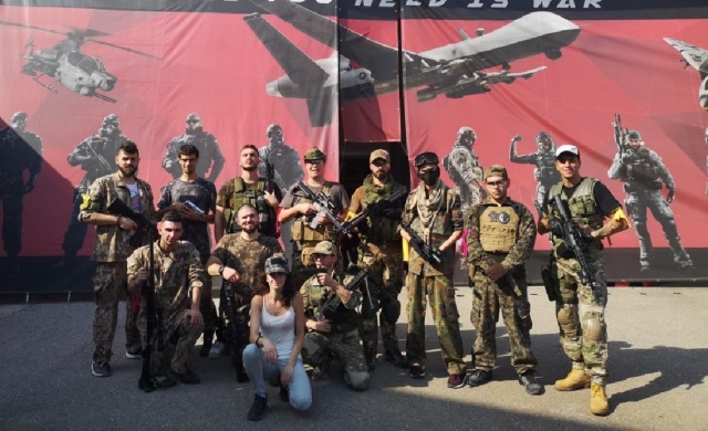 squdra completa e pronta per la battaglia
