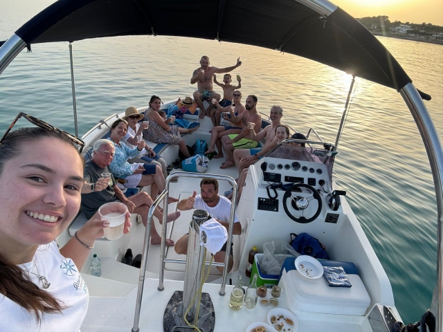 前往托雷瓦多 (Torre Vado) 的 3 小时游船之旅