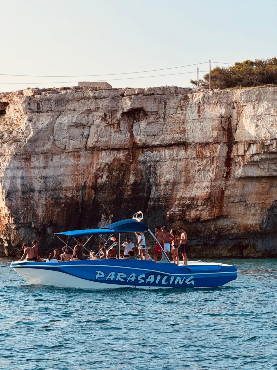 欣赏萨伦托悬崖 