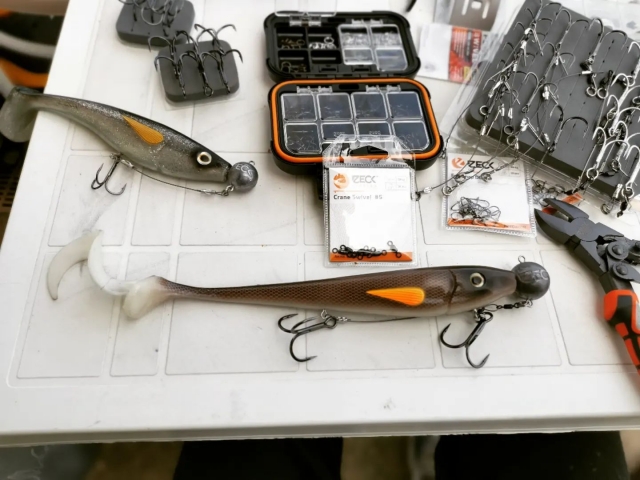  material de pesca 