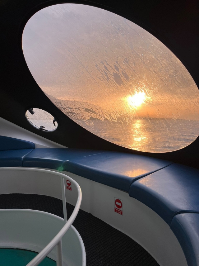 Sonnenuntergang von unserem Boot aus 