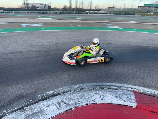  Kart 