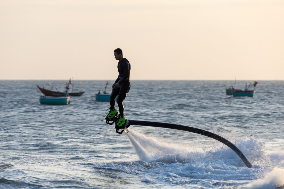  Voler au-dessus de l'eau