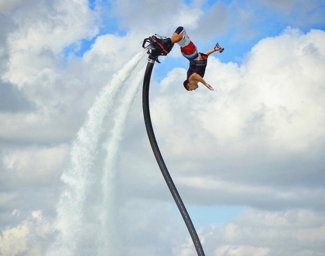 in flyboard con noi