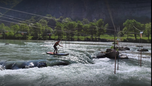  Surfen auf dem Wasser 