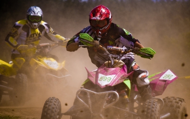  Viel Spaß auf einem Quad 
