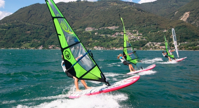  windsurfing with friends 