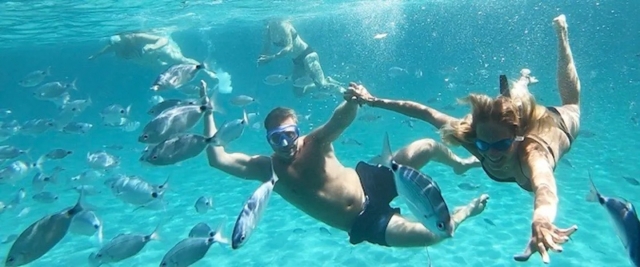  Snorkeling