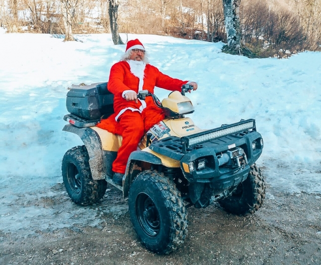  Também há Papai Noel conosco! 