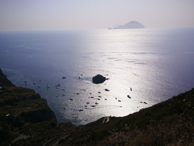  岛屿 
