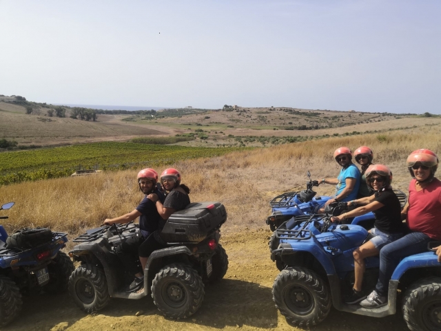  admirer le paysage en quad 