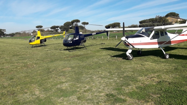  Helicópteros estacionarios 