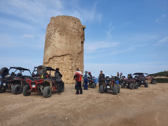 stop at one of the panoramic points 