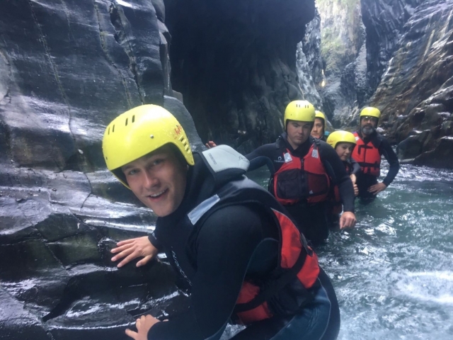 Attività di gruppo body rafting