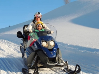 Baby tour notturno motoslitta Passo d'Eira 15 min