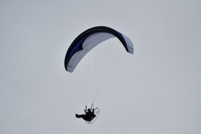 Volo in paracarrello 