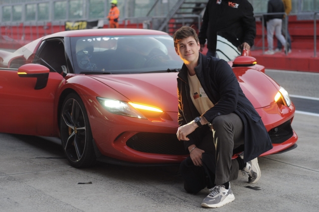 3 tours en Ferrari 458 à Imola