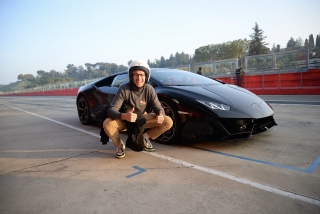 3 voltas em um Lamborghini EVO em Imola