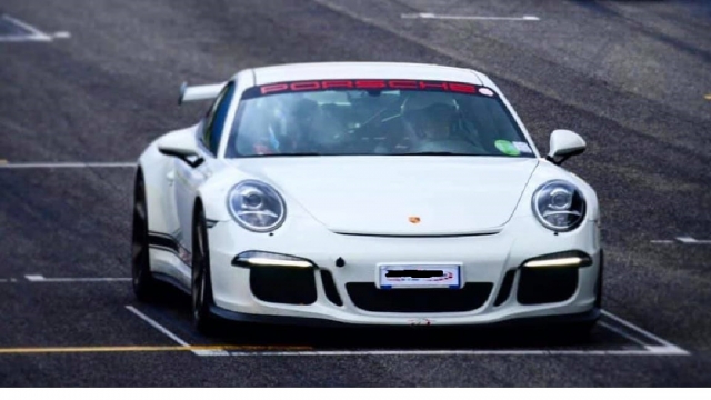  Porsche 992 