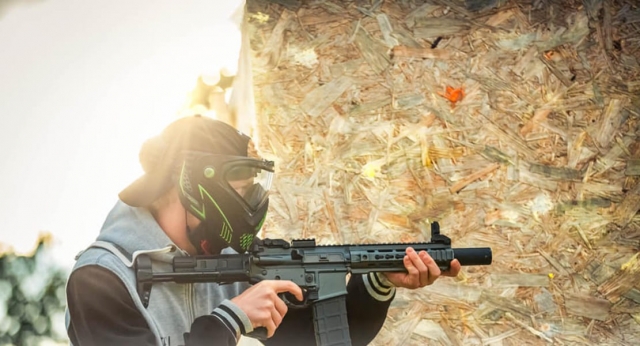  take aim and hit your opponents