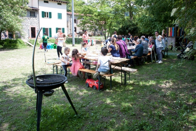  table children's party