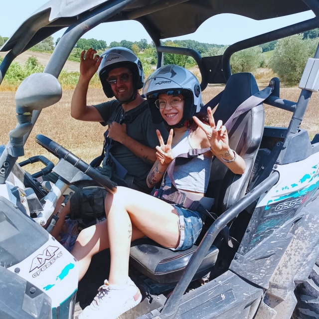  Buggy dans l'arrière-pays de Cerite