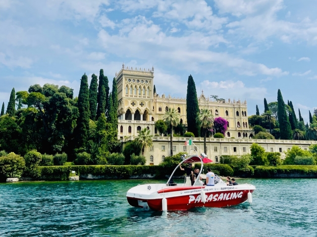 Boat excursion on Garda 