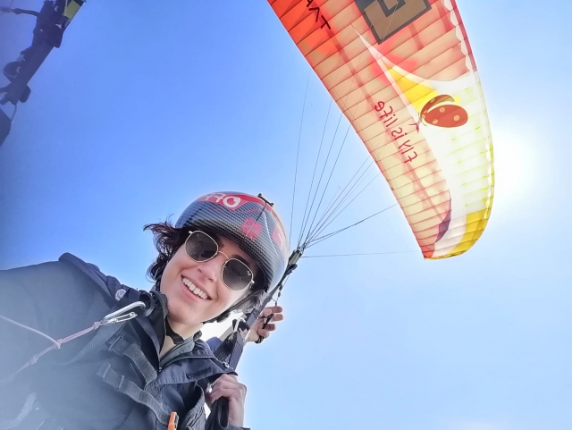  Selfie in flight 