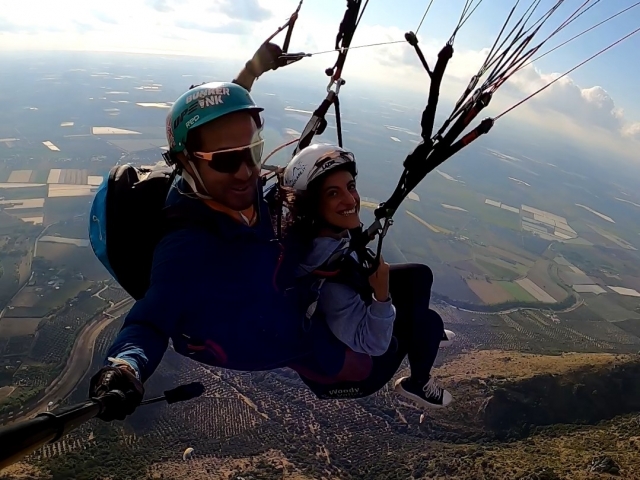  Paragliding in the Roman skies