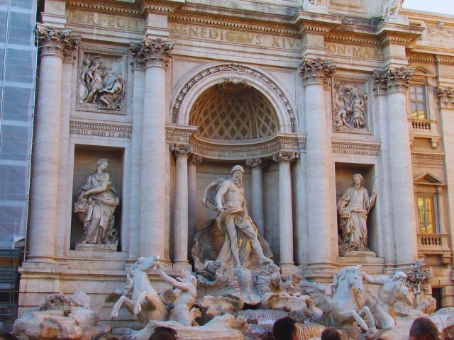  Trevi Fountain