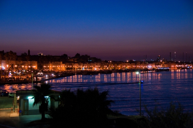 Taranto à noite 