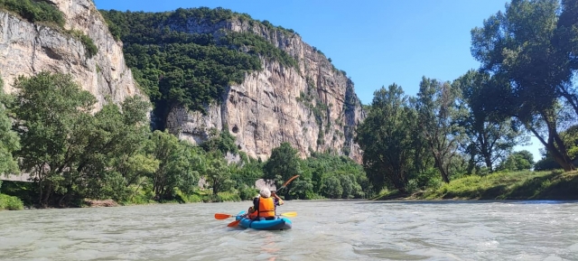  The docile waters of 'Adige 