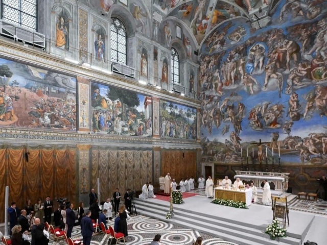  The interior of the Sistine Chapel 