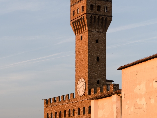  Turm mit Uhr des Palazzo Vecchio