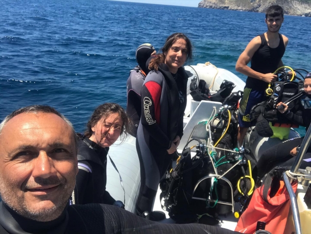  Fun at sea in Naples 