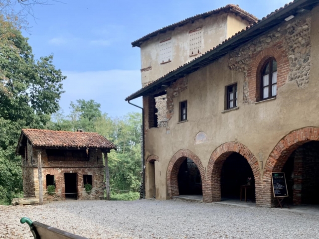  Monastery courtyard 