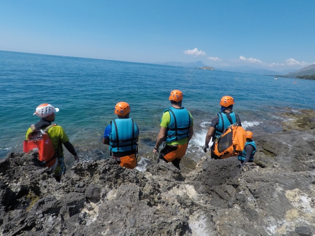 Coasteering 