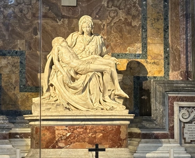  Pietà de Michel-Ange 