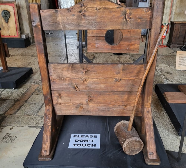 Instrumento de tortura 