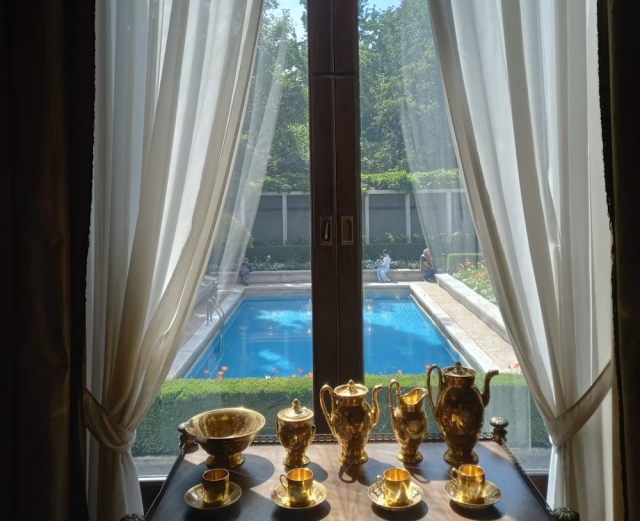  从 Villa Necchi 窗户看到的景色 