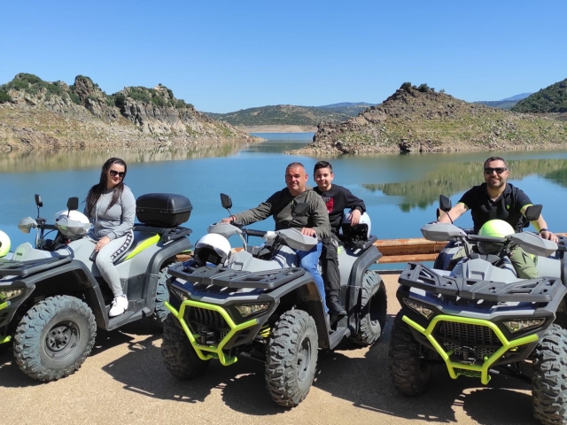 Escursione in quad biposto al Monte San Mauro, 2h
