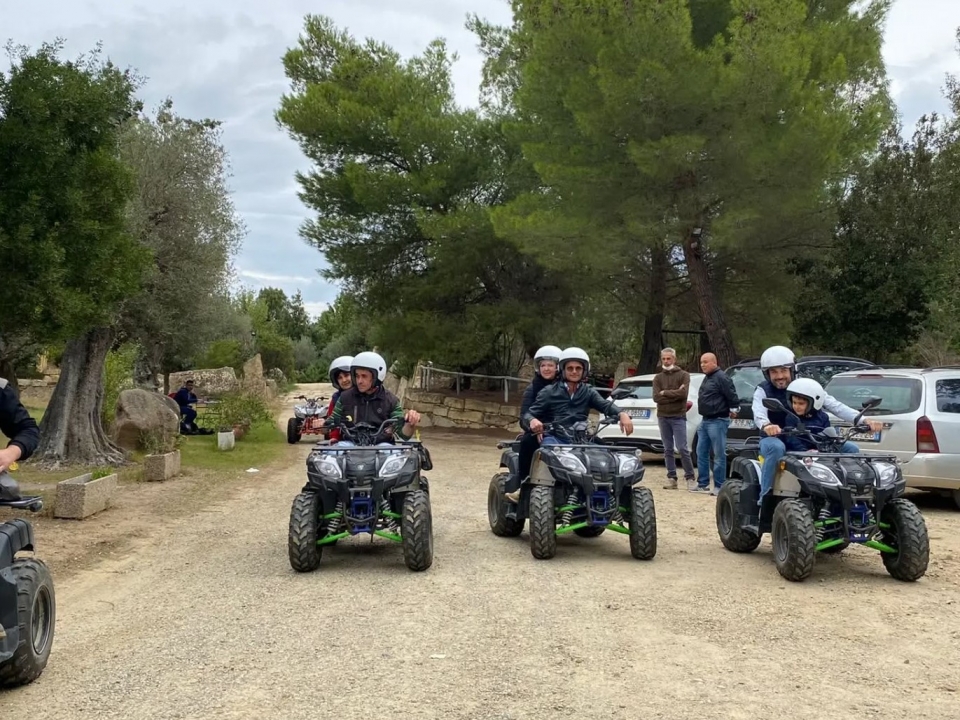 Experiencia sobre ruedas en Sardinia Experiencia sobre ruedas en Sardinia